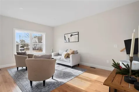 128 Wollaston Street Cranston RI 02910
