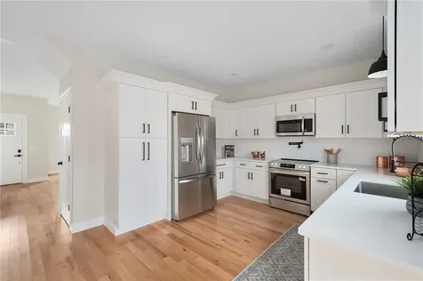 128 Wollaston Street Cranston RI 02910