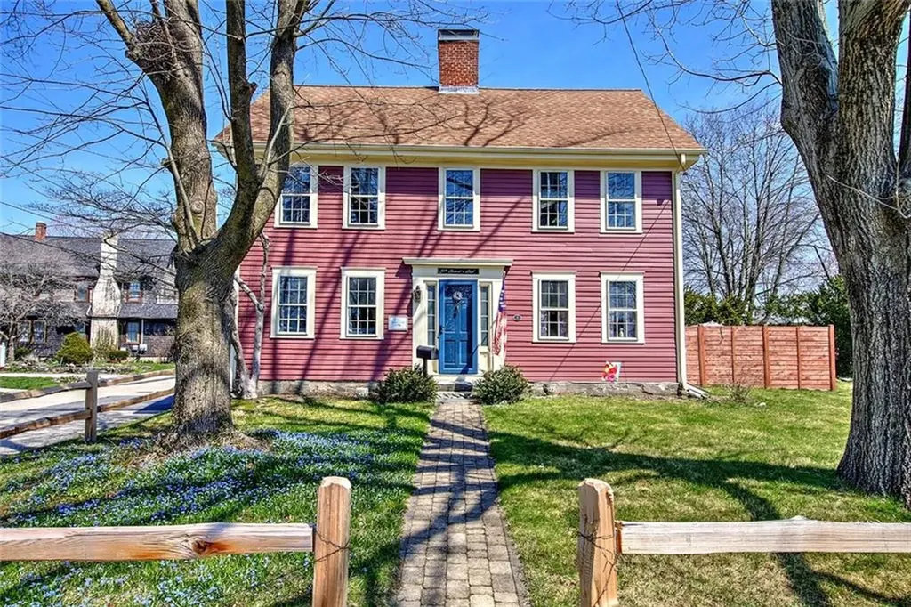 324 Pleasant Street East Providence RI 02916