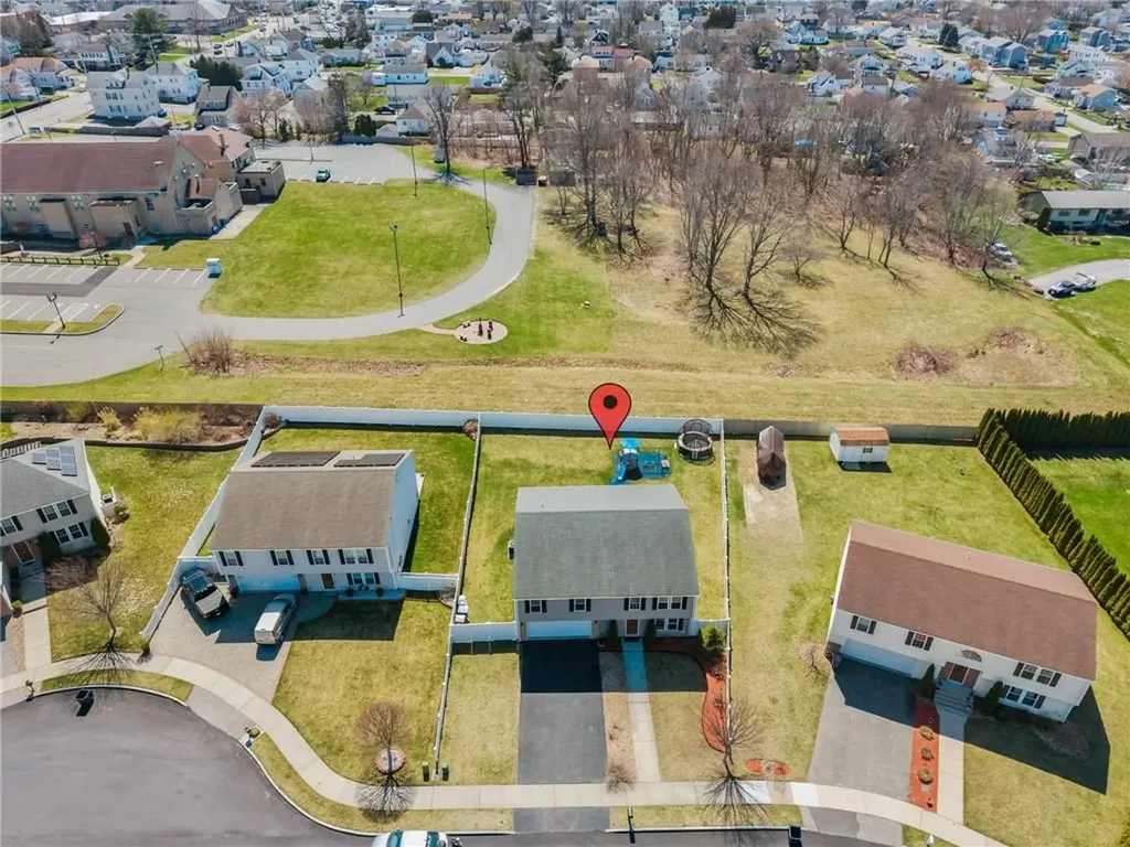 71 Fairview Avenue East Providence RI 02914