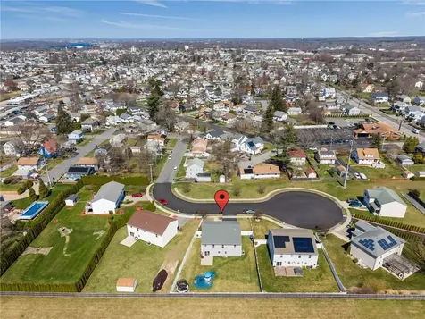 71 Fairview Avenue East Providence RI 02914