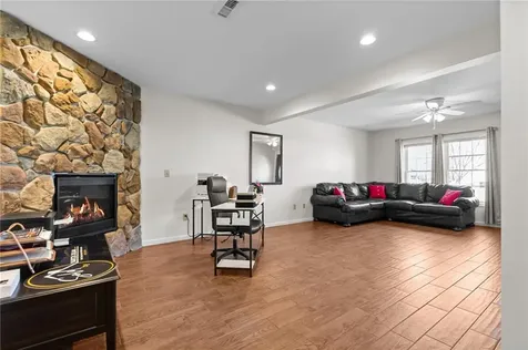 71 Fairview Avenue East Providence RI 02914