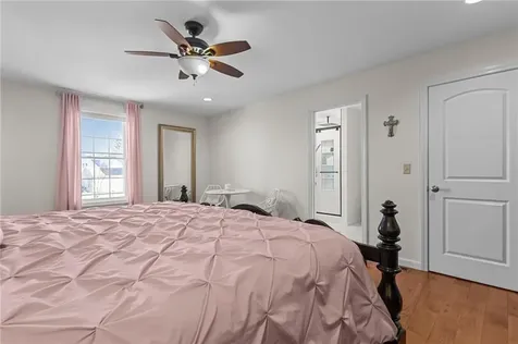 71 Fairview Avenue East Providence RI 02914