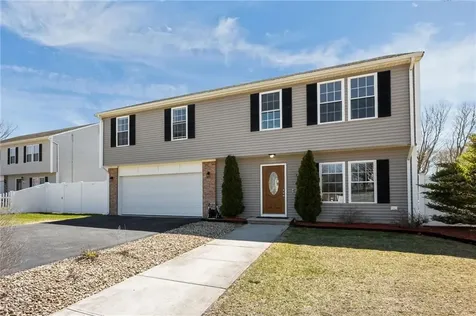 71 Fairview Avenue East Providence RI 02914