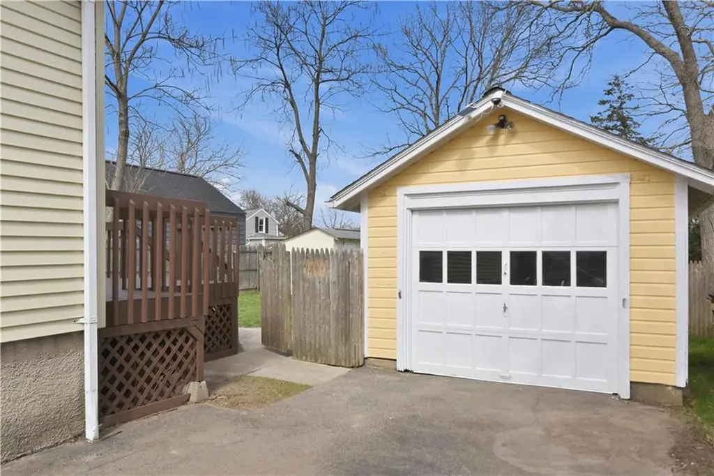 376 Norwood Avenue Warwick RI 02888