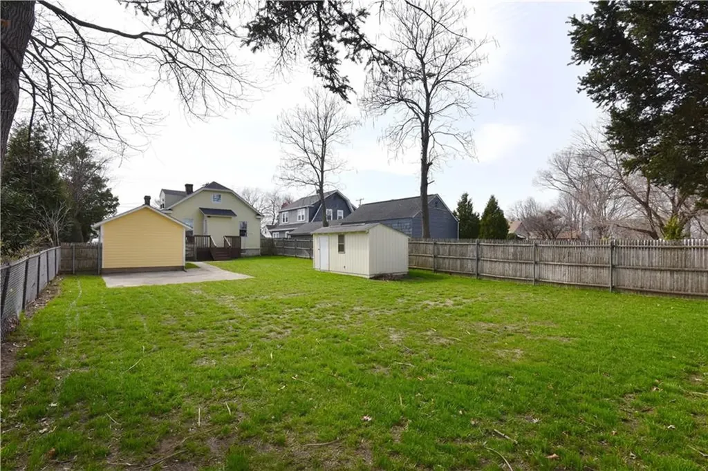 376 Norwood Avenue Warwick RI 02888