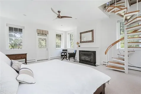 3 Stone Tower Lane Barrington RI 02806