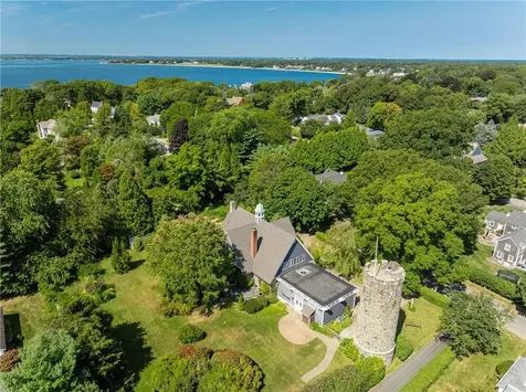 3 Stone Tower Lane Barrington RI 02806