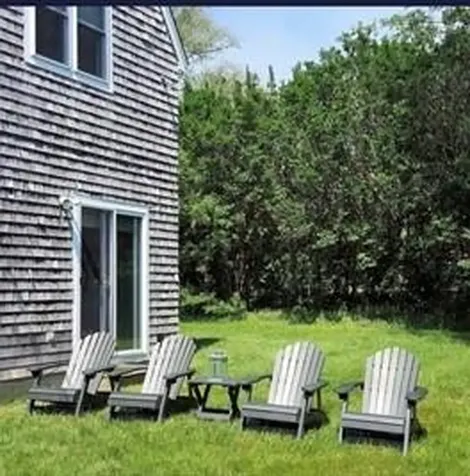 152 Tuckerman Avenue Middletown RI 02842