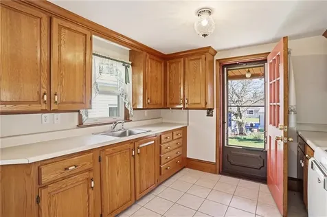 32 Crawford Street Cranston RI 02910