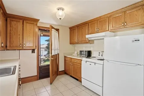 32 Crawford Street Cranston RI 02910