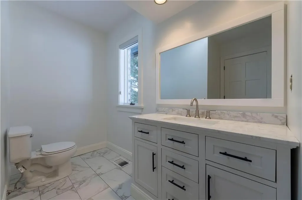 136 White Birch Circle Scituate RI 02831