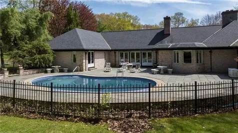 136 White Birch Circle Scituate RI 02831