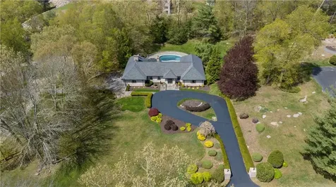136 White Birch Circle Scituate RI 02831