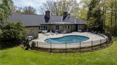 136 White Birch Circle Scituate RI 02831