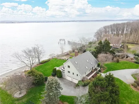 54 Oliver Hazard Perry Road Portsmouth RI 02871