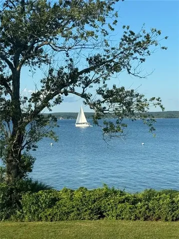 54 Oliver Hazard Perry Road Portsmouth RI 02871