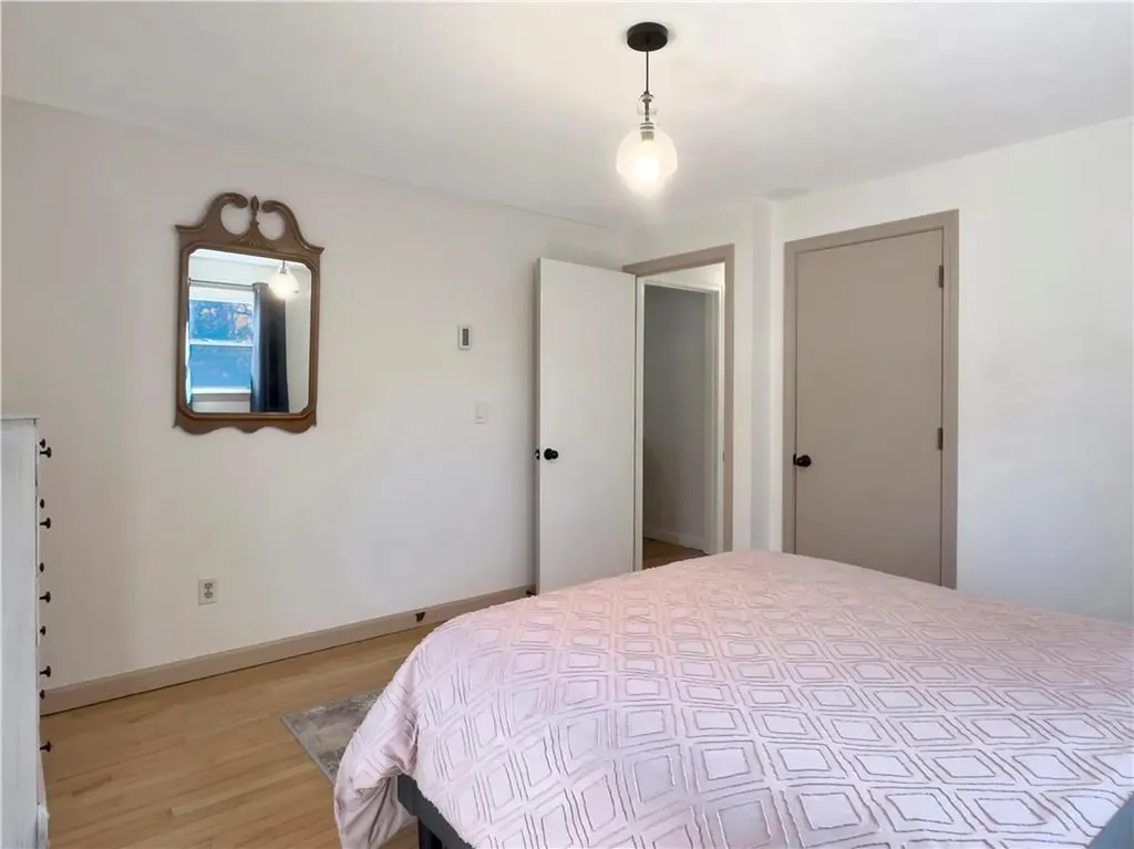 89 Narrow Lane Charlestown RI 02813