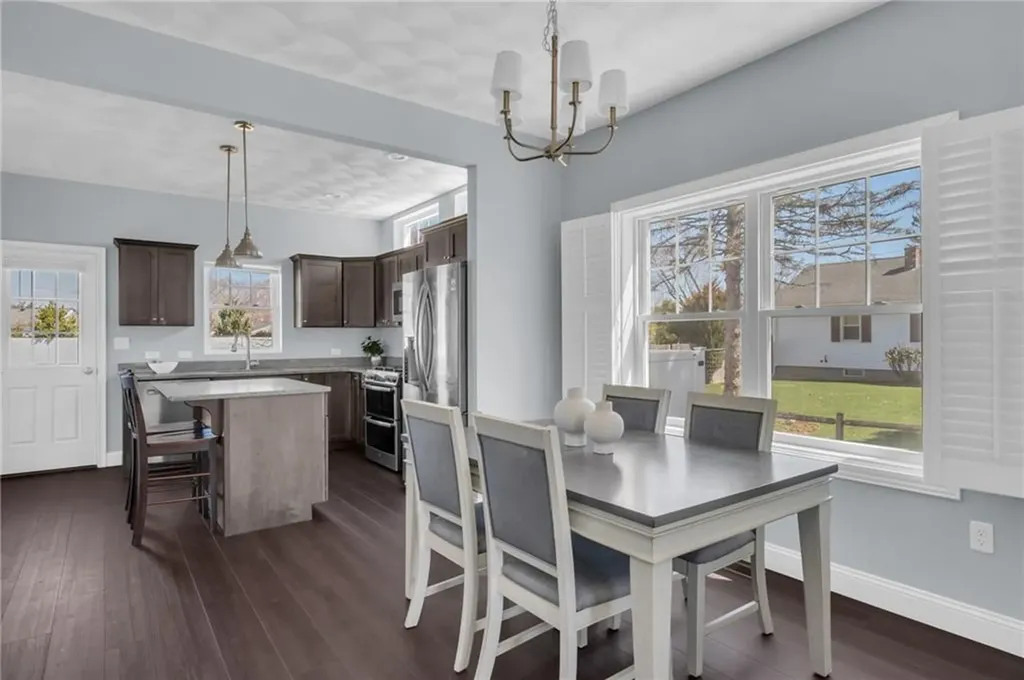 222 Pettaconsett Avenue Warwick RI 02888