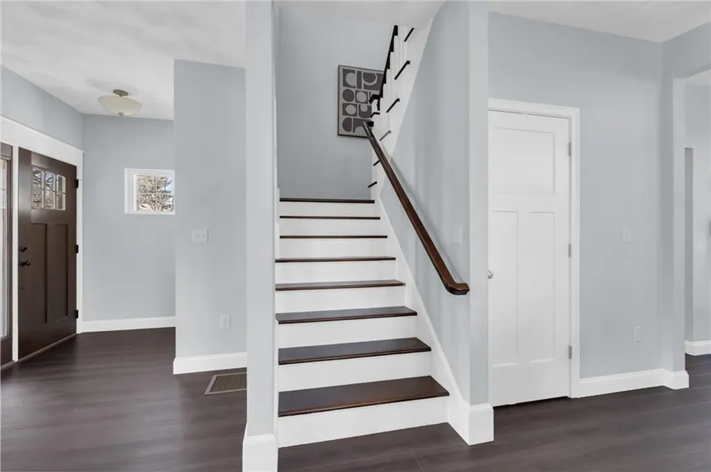 222 Pettaconsett Avenue Warwick RI 02888