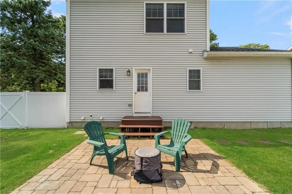 222 Pettaconsett Avenue Warwick RI 02888
