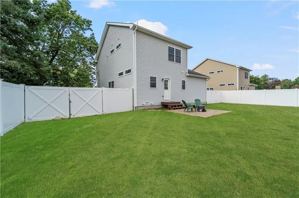 222 Pettaconsett Avenue Warwick RI 02888