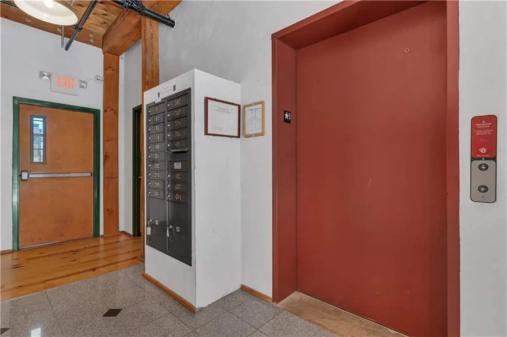 407 Pine Street Providence RI 02903