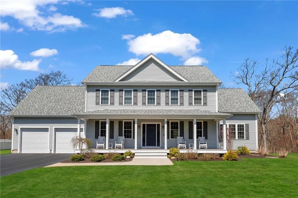 4 Kelsey Eden Way Cumberland RI 02864