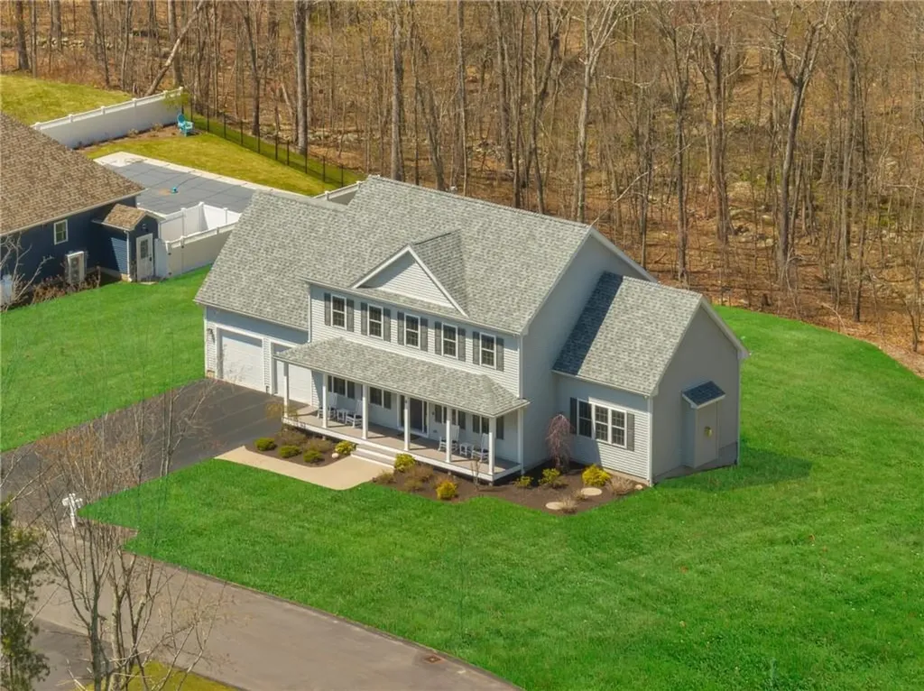 4 Kelsey Eden Way Cumberland RI 02864