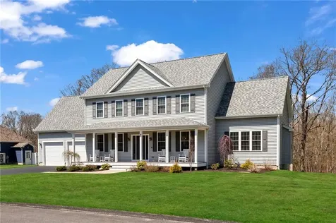 4 Kelsey Eden Way Cumberland RI 02864