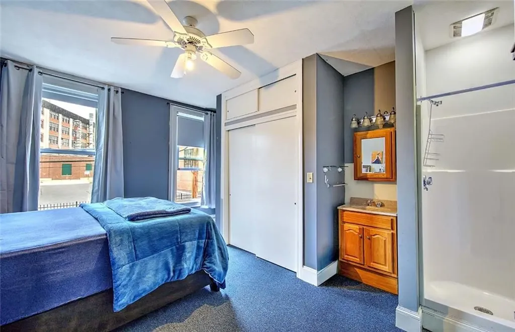 159 Earle Street Woonsocket RI 02895