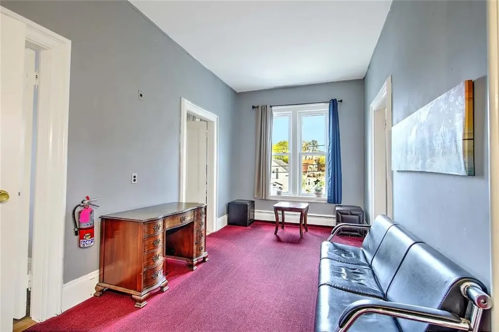 159 Earle Street Woonsocket RI 02895