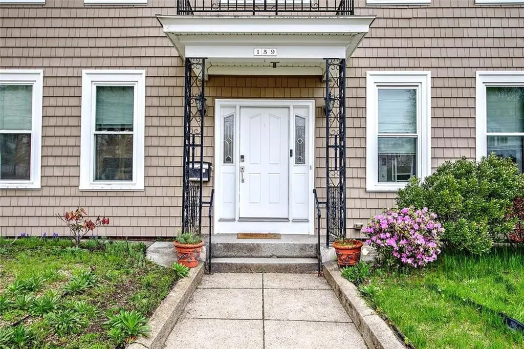 159 Earle Street Woonsocket RI 02895