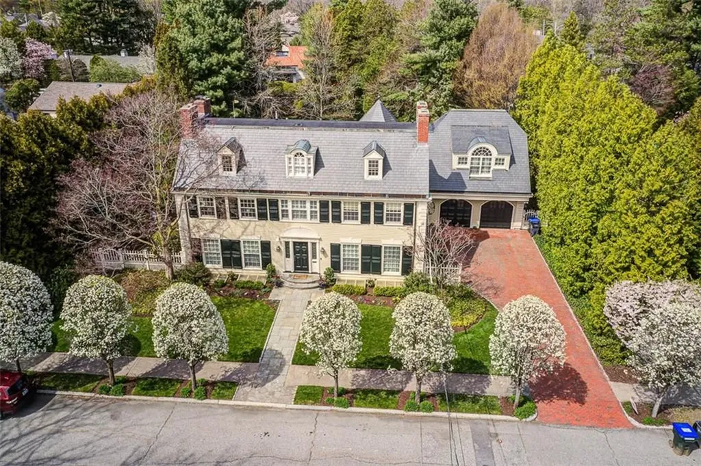 750 Elmgrove Avenue Providence RI 02906