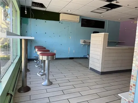 2160 Broad Street Cranston RI 02905