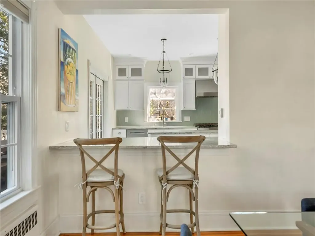181 Arlington Avenue Providence RI 02906