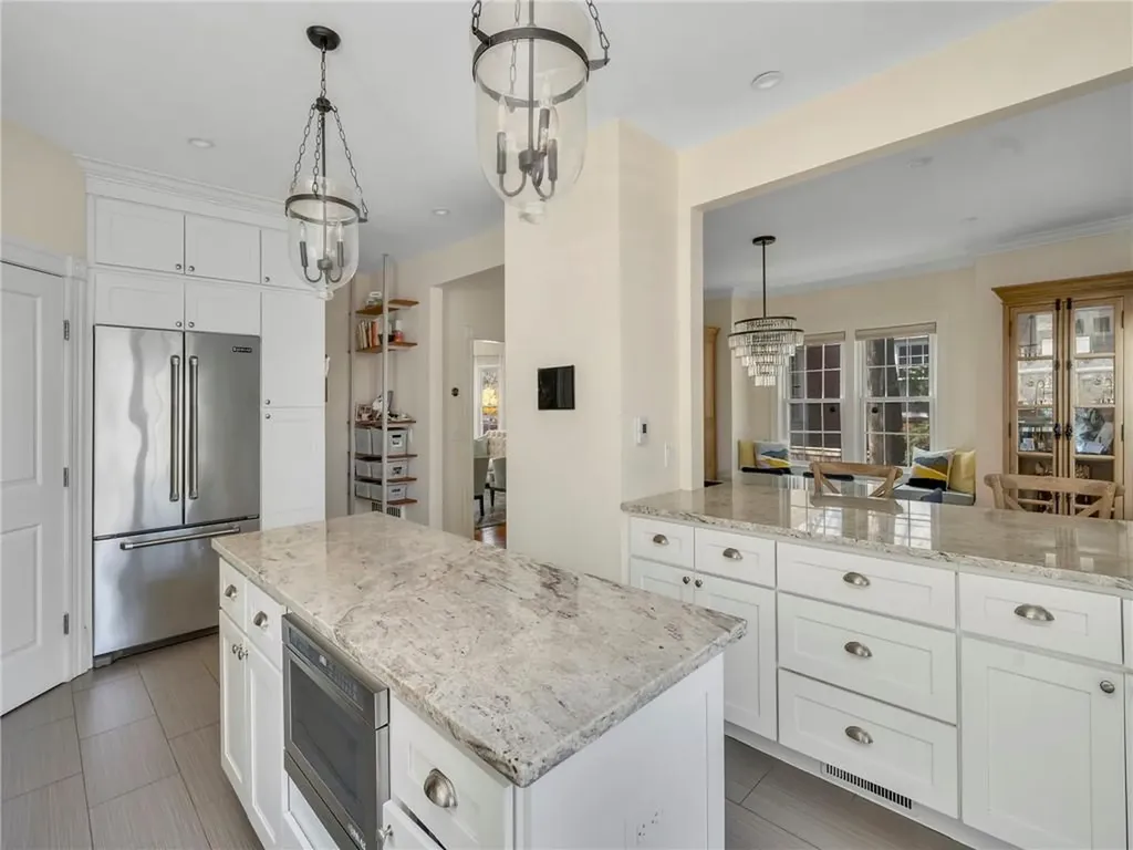 181 Arlington Avenue Providence RI 02906