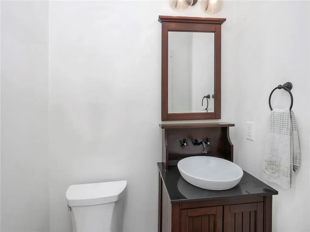 181 Arlington Avenue Providence RI 02906