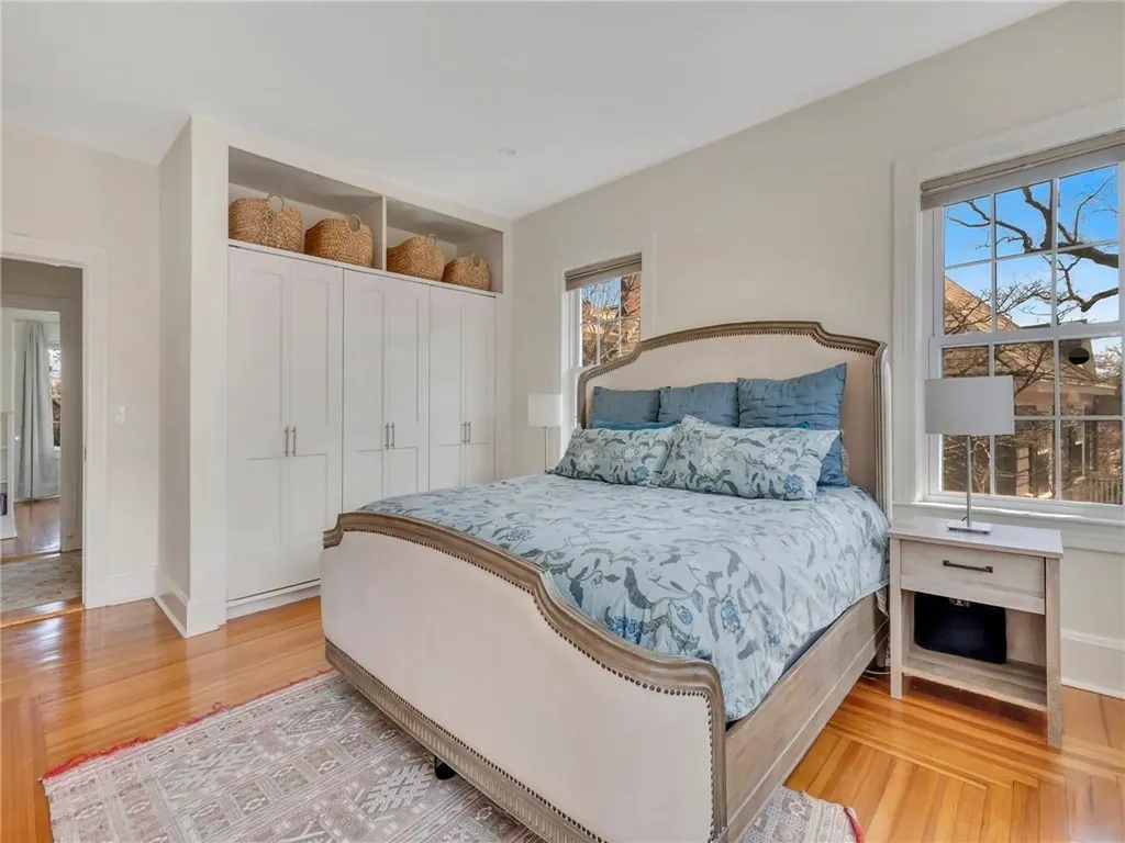 181 Arlington Avenue Providence RI 02906