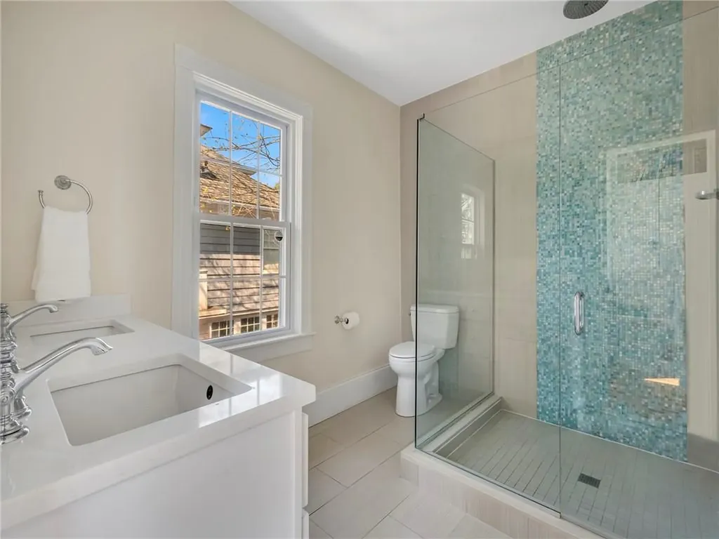 181 Arlington Avenue Providence RI 02906