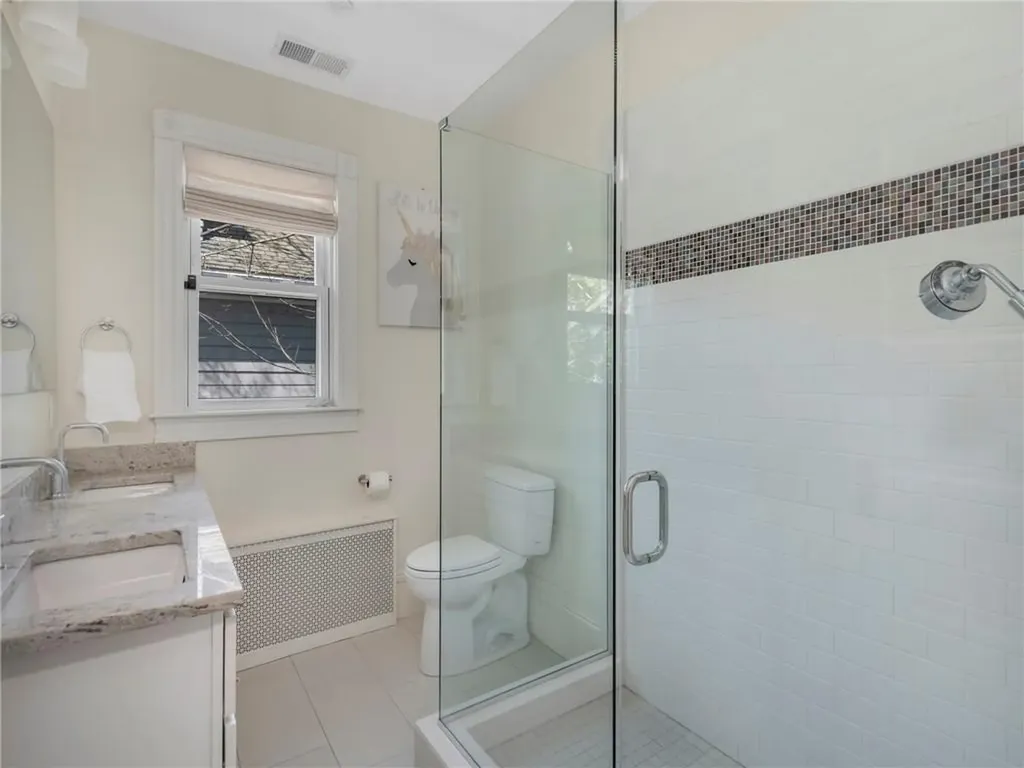 181 Arlington Avenue Providence RI 02906