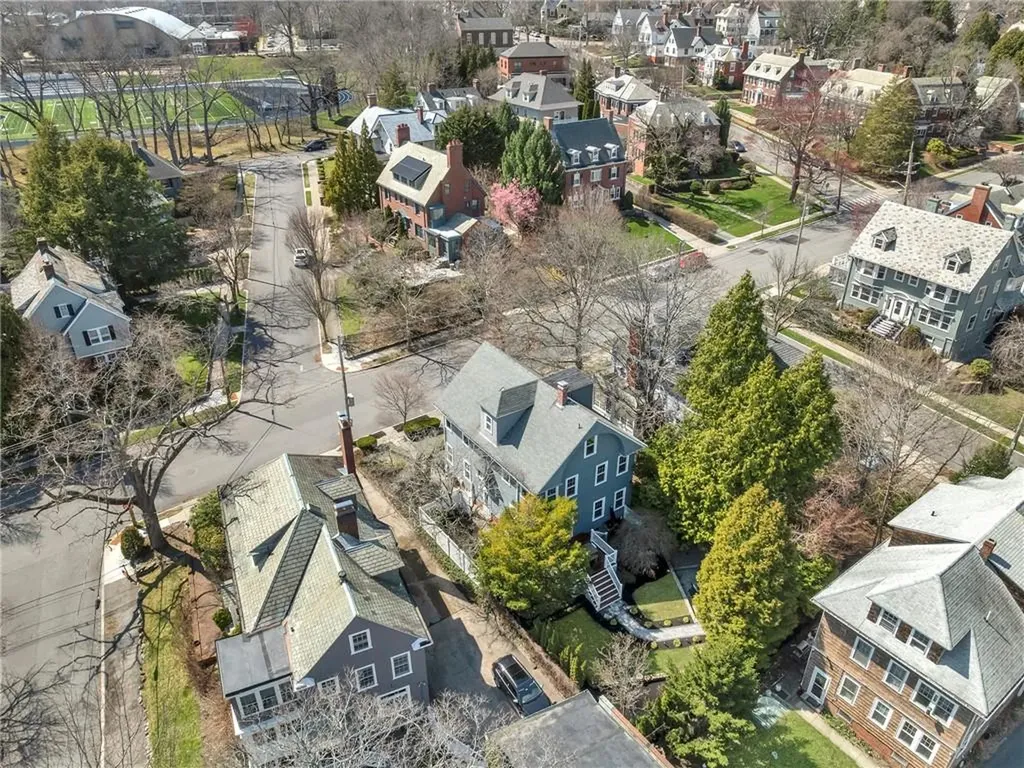181 Arlington Avenue Providence RI 02906