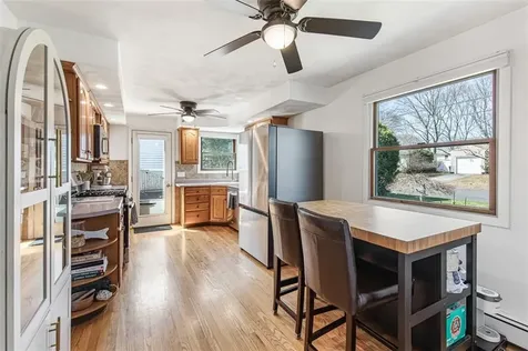 26 Manning Drive East Providence RI 02915