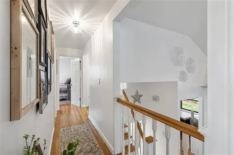 26 Manning Drive East Providence RI 02915