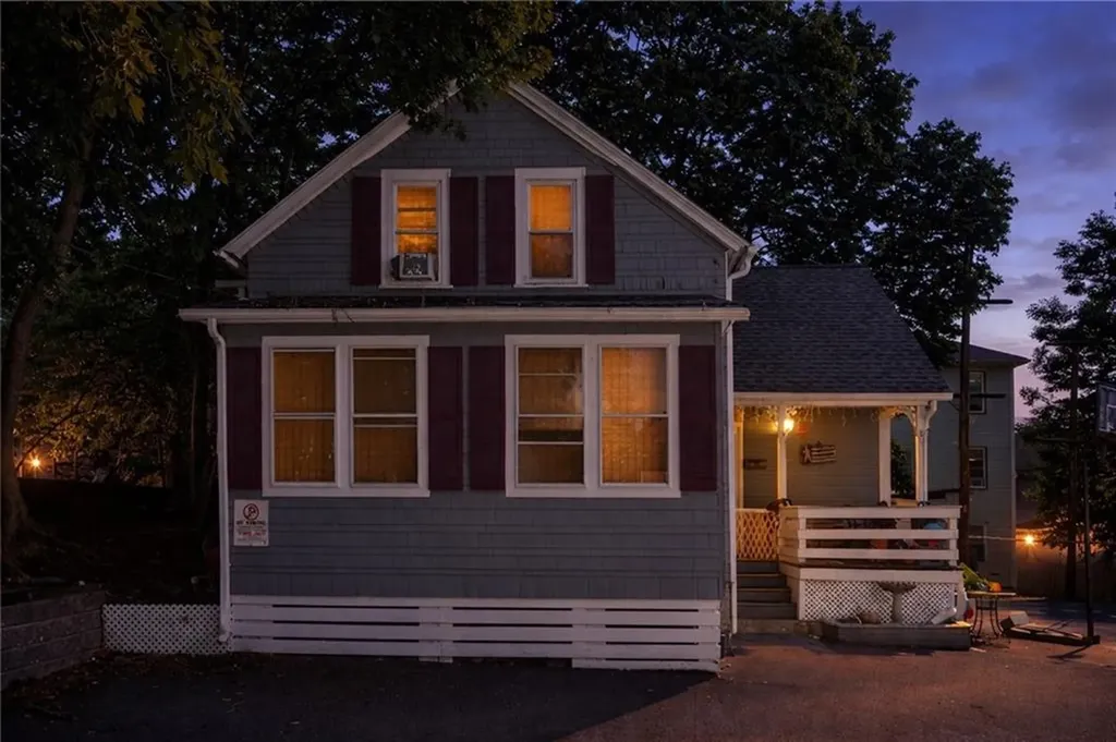 51 Wood Avenue Woonsocket RI 02895