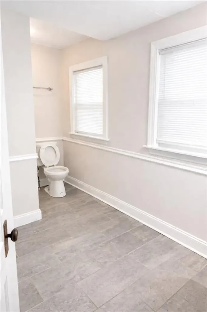 422 Pawtucket Avenue Pawtucket RI 02860