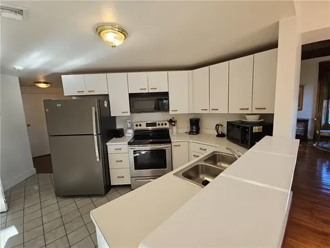 364 Bellevue Avenue Newport RI 02840