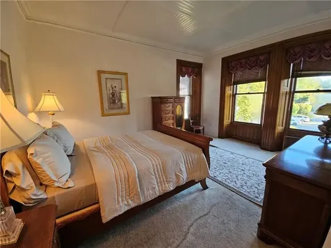 364 Bellevue Avenue Newport RI 02840