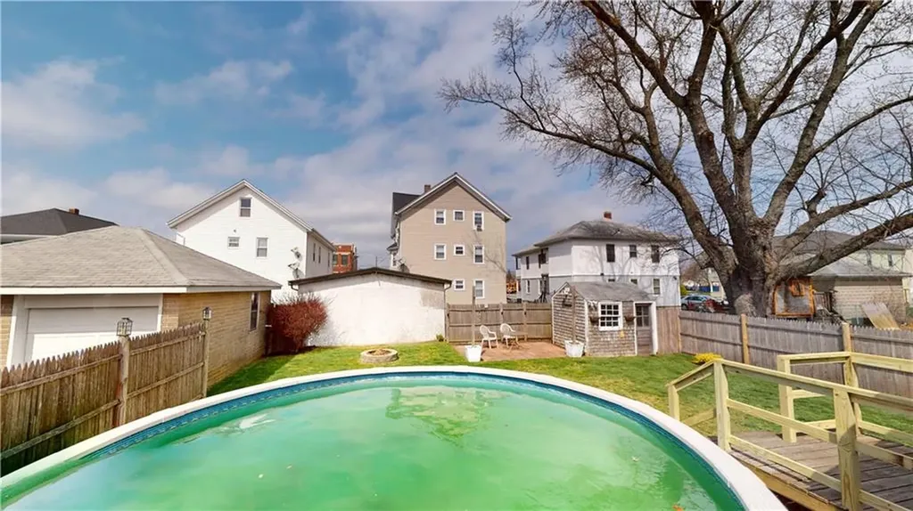 204 Vine Street Pawtucket RI 02861