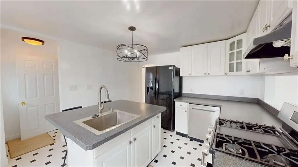204 Vine Street Pawtucket RI 02861
